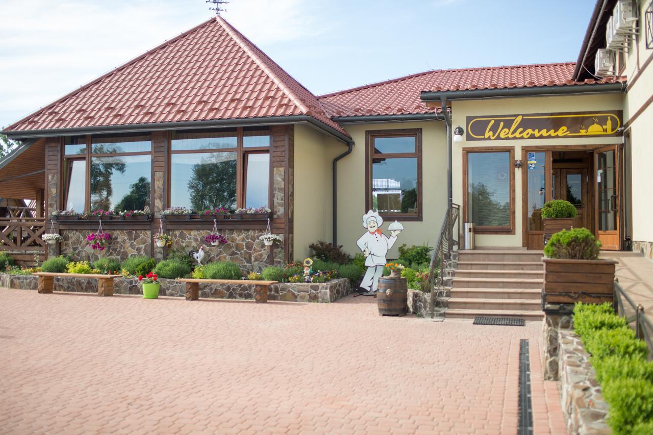 Hotel & Restaurant Complex Hap-Ok Brodki Экстерьер фото
